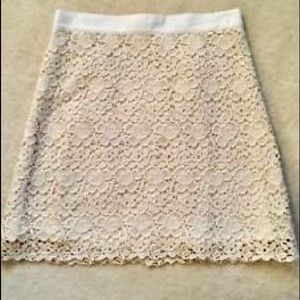 Ann Taylor LOFT | Cream Skirt